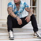 Brazo corto de hombre impreso camisa en el aspecto reversa fresco